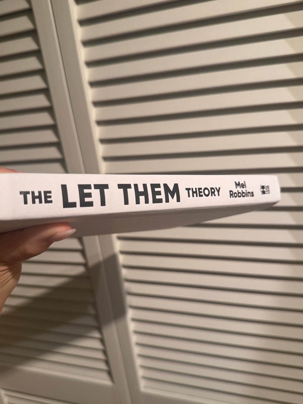 The Let Them Theory by Mel Robbins